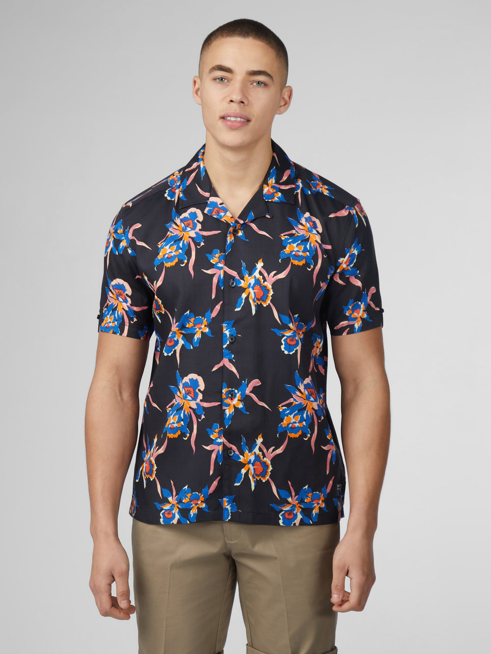 Black Ben Sherman Signature Botanical Print Shirts | 7124CZMBT