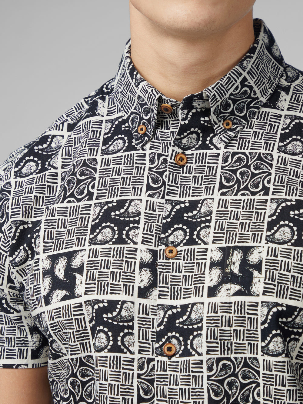 Black Ben Sherman Signature Checkerboard Paisley Print Shirts | 1396NOJQV