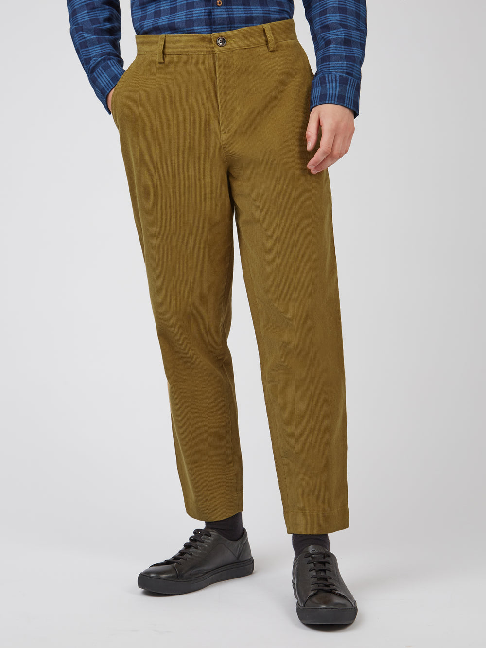 Brown Ben Sherman Tapered Corduroy Pants | 9765DLNEJ