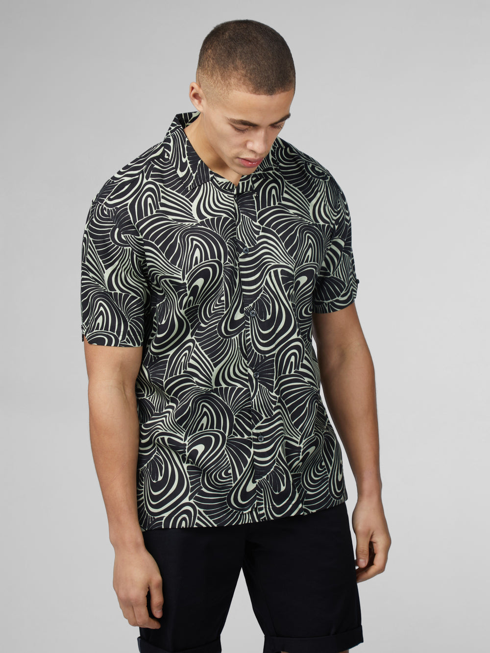 Mint Ben Sherman B by Ben Sherman Psychedelic Swirl Print Shirts | 8127NTBZE