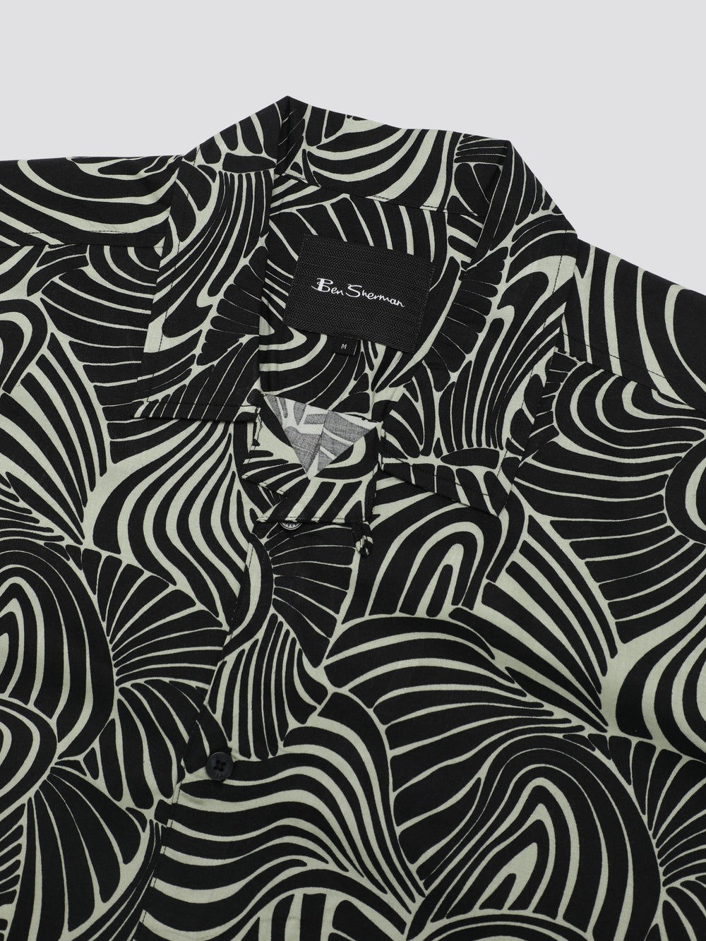 Mint Ben Sherman B by Ben Sherman Psychedelic Swirl Print Shirts | 8127NTBZE