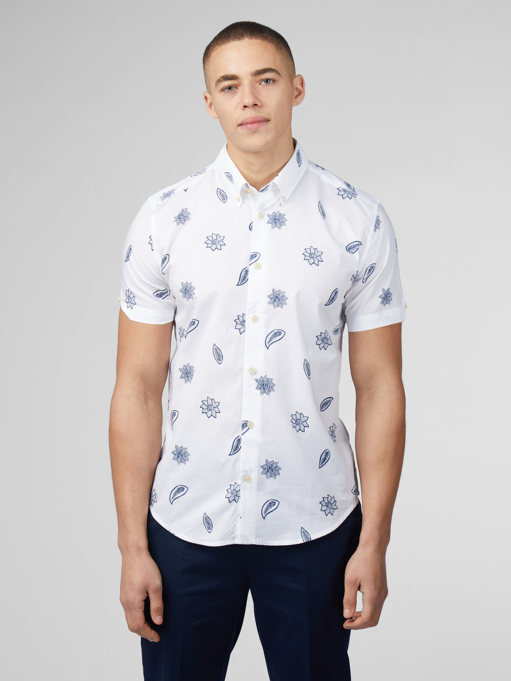 White Ben Sherman Signature Floral Shirts | 2186MAPQZ