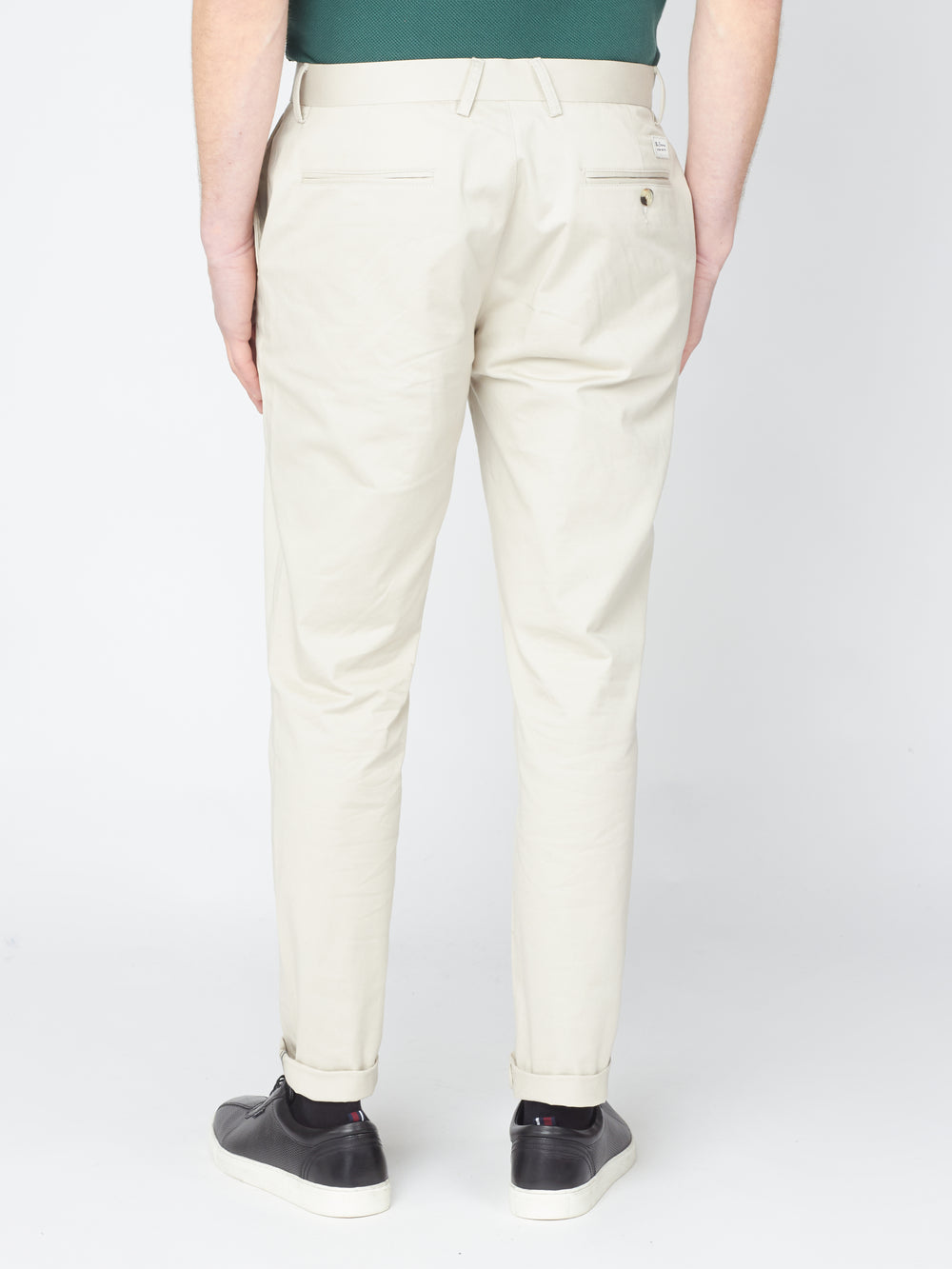 White Ben Sherman Signature Slim Stretch Chino Pants | 4156WLBDO